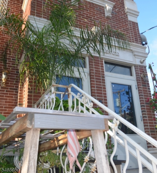 653 Nye Avenue Irvington NJ 07111