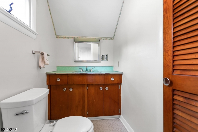9 Brookside Avenue Bernards NJ 07920