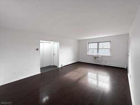 19 Van Rensselear Street Belleville NJ 07109