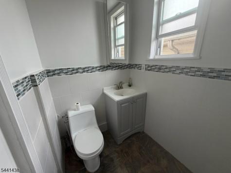 212 Beacon Avenue Jersey City NJ 07306