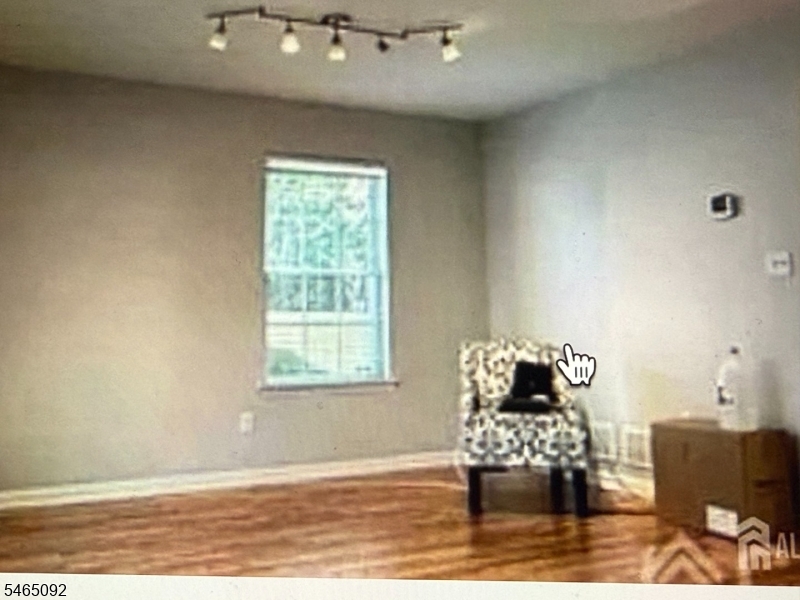 36 Henry Street Franklin NJ 08873