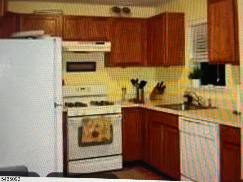36 Henry Street Franklin NJ 08873