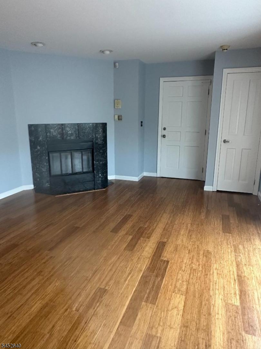 24 Falls Bridge Drive Totowa NJ 07512