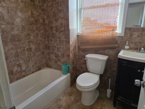 426 Tompkins Street City Of Orange NJ 07050
