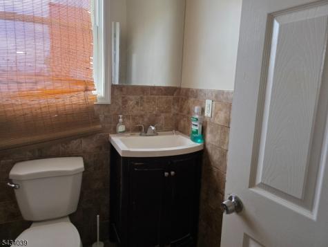 426 Tompkins Street City Of Orange NJ 07050