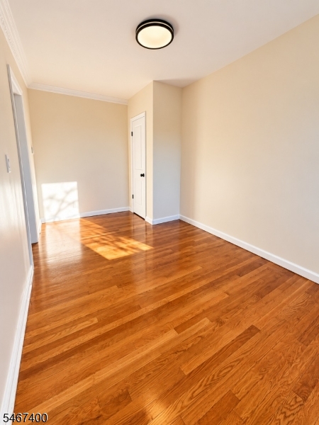 696 Clinton Avenue Newark NJ 07108