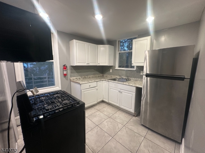 120 Rose Terrace Newark NJ 07108