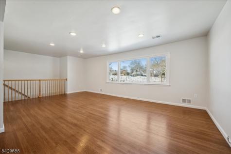 64 Lorraine Terrace Boonton NJ 07005