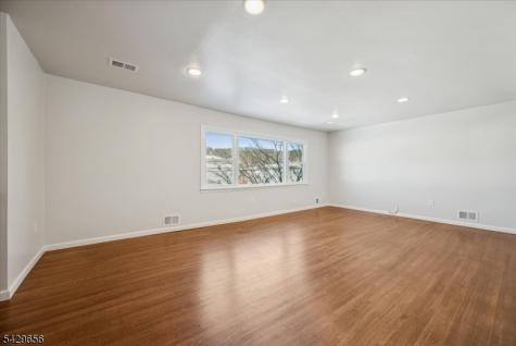 64 Lorraine Terrace Boonton NJ 07005