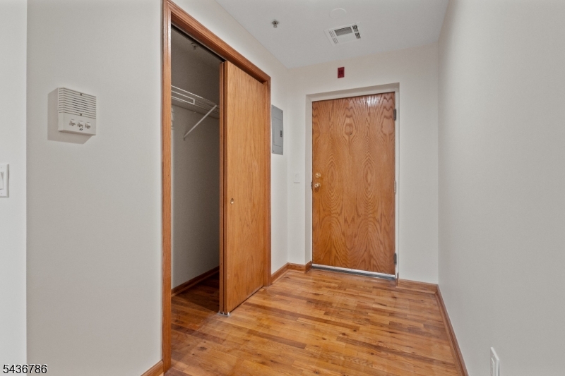 73 Essex Avenue Bloomfield NJ 07003
