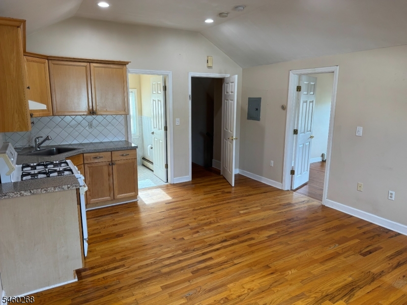 2059 Tyler Street Union NJ 07083