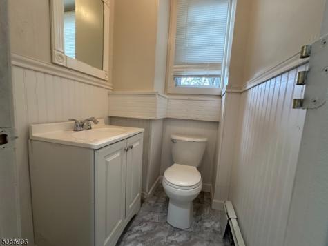 52 Stuyvesant Avenue Lyndhurst NJ 07071