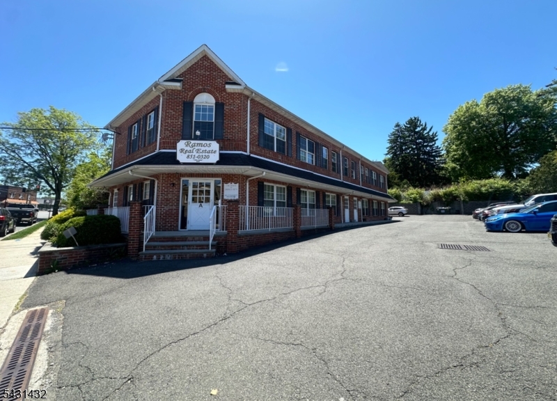 636 Chestnut Street Union NJ 07083