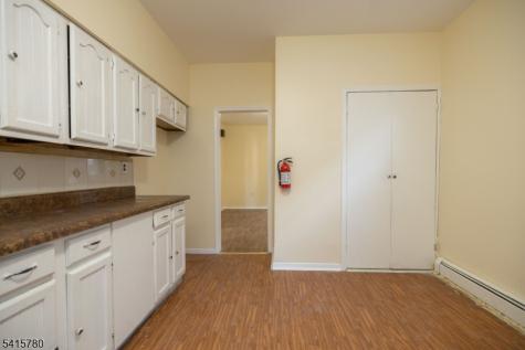 450 3RD Avenue Elizabeth NJ 07206