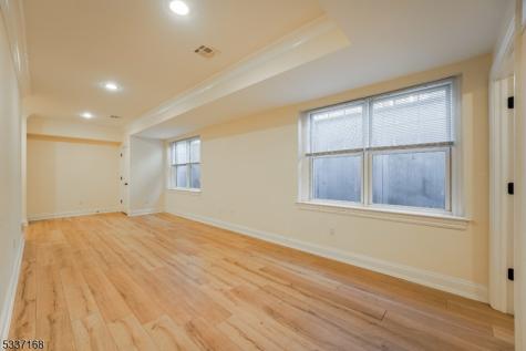 51 Summit Avenue Chatham NJ 07928
