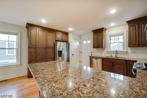 51 Summit Avenue Chatham NJ 07928