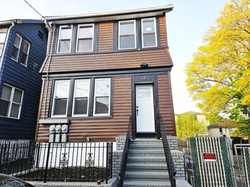 13 Edwin Place Newark NJ 07112