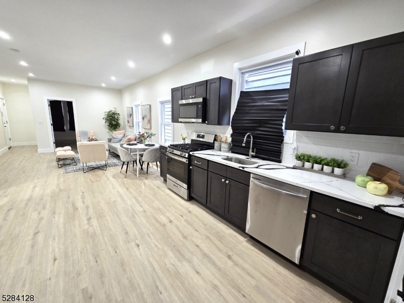 13 Edwin Place Newark NJ 07112