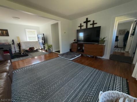 79 Hawkins Avenue Parsippany-troy Hills NJ 07054