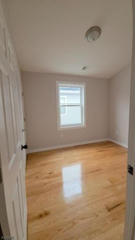 10 Shaw Avenue Newark NJ 07112