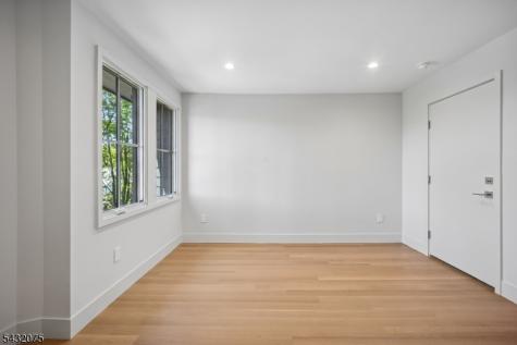 75 Midland Avenue Montclair NJ 07042