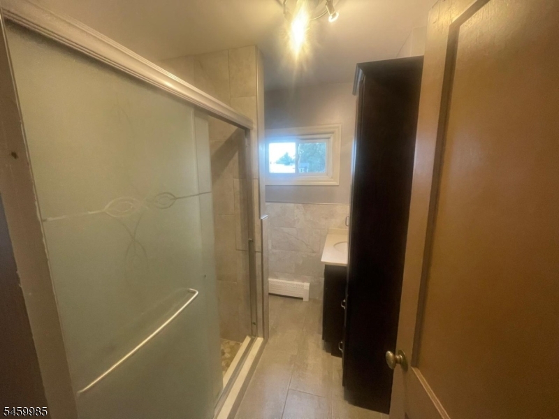 11 Welland Avenue Irvington NJ 07111