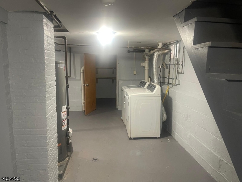 11 Welland Avenue Irvington NJ 07111