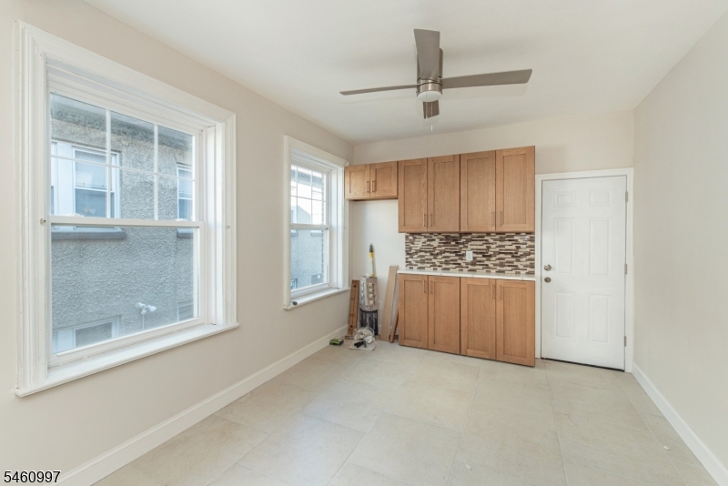9 Vernon Avenue Newark NJ 07108
