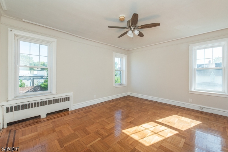 9 Vernon Avenue Newark NJ 07108