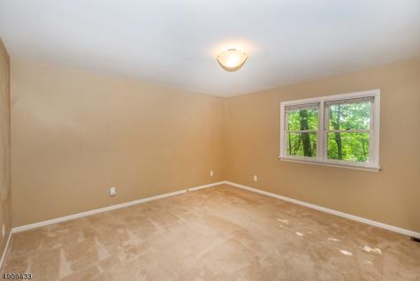 19 Pease Avenue Verona NJ 07044