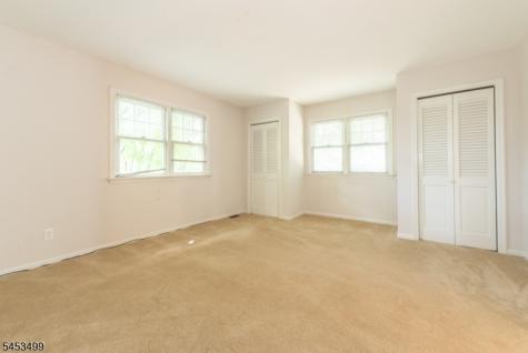 19 Pease Avenue Verona NJ 07044