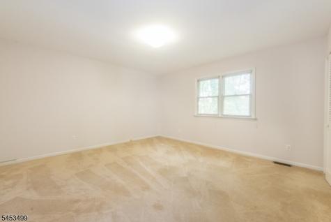 19 Pease Avenue Verona NJ 07044