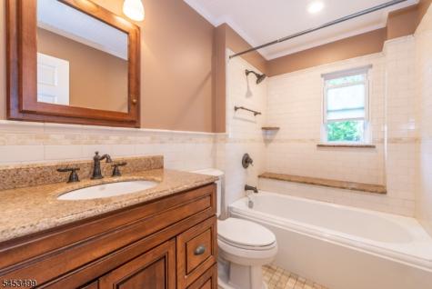 19 Pease Avenue Verona NJ 07044