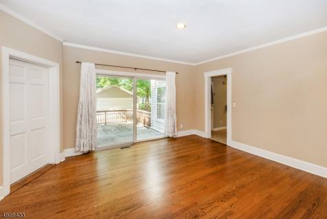 19 Pease Avenue Verona NJ 07044