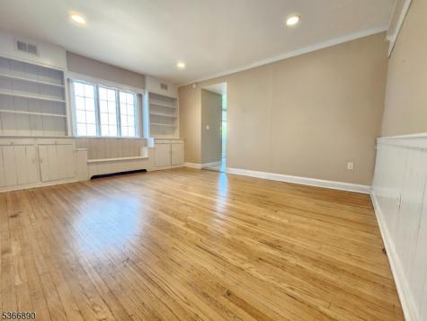 24 Pennsylvania Avenue Flemington NJ 08822