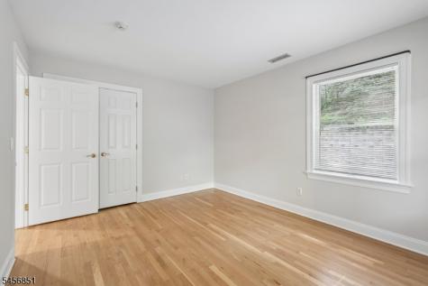 53 Broadway Park Ridge NJ 07656
