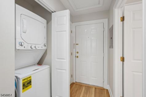 53 Broadway Park Ridge NJ 07656