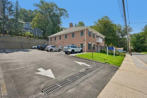 53 Broadway Park Ridge NJ 07656