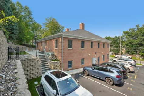 53 Broadway Park Ridge NJ 07656