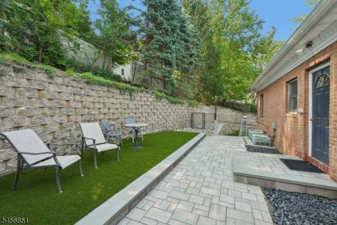 53 Broadway Park Ridge NJ 07656