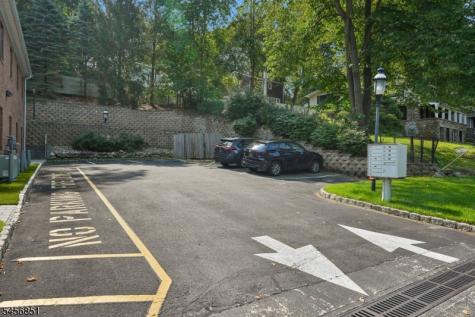 53 Broadway Park Ridge NJ 07656