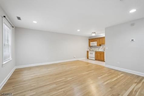 53 Broadway Park Ridge NJ 07656