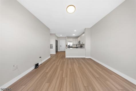 87 Mary Street Paterson NJ 07503