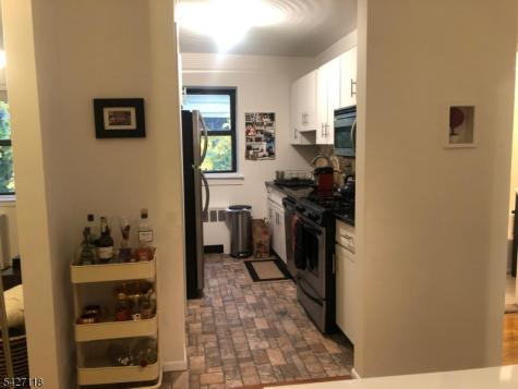 130 Orient Way Rutherford NJ 07070