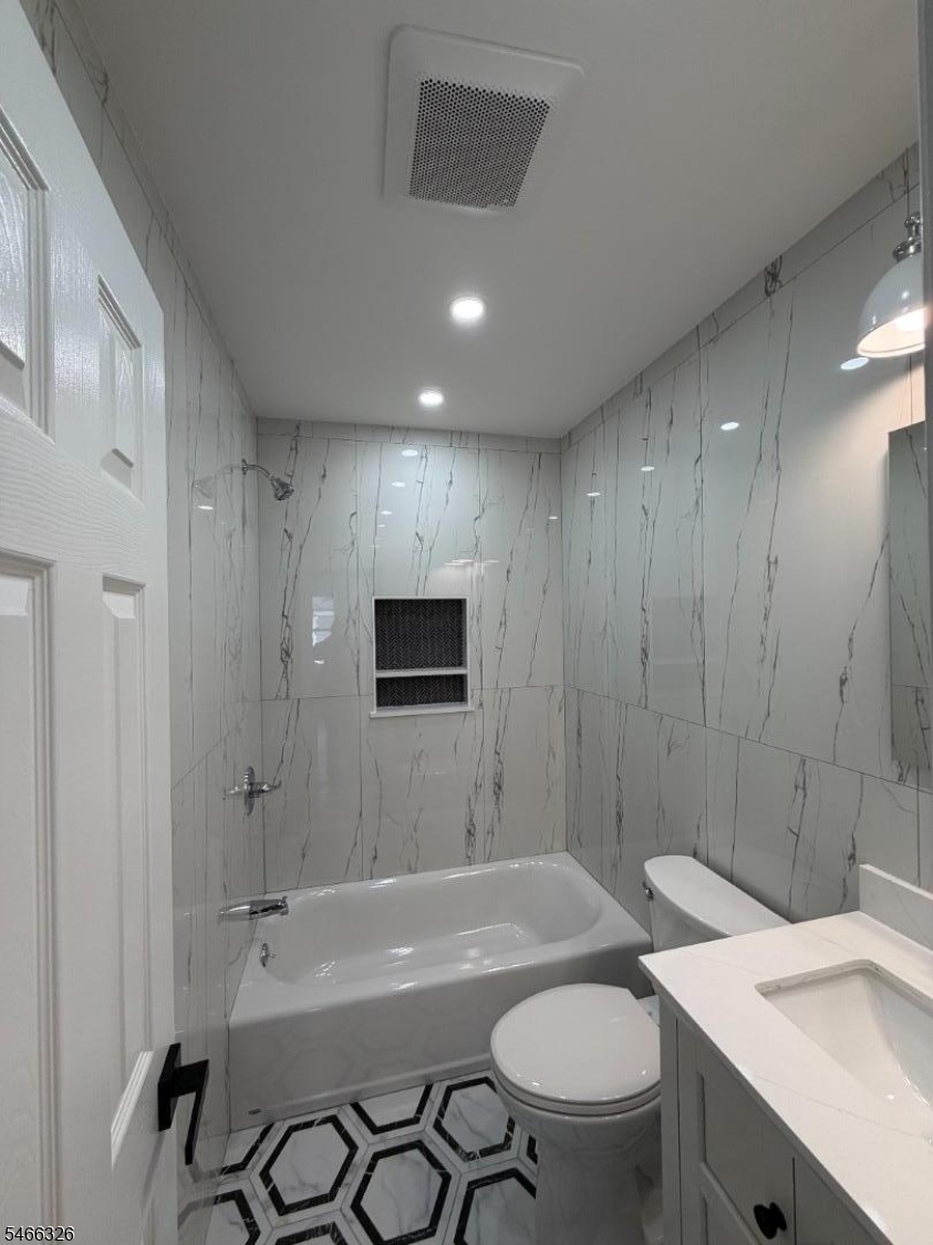 114 Brighton Avenue Belleville NJ 07109