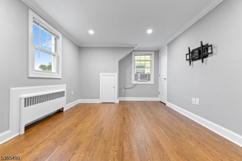 86 Forest Street North Arlington NJ 07031