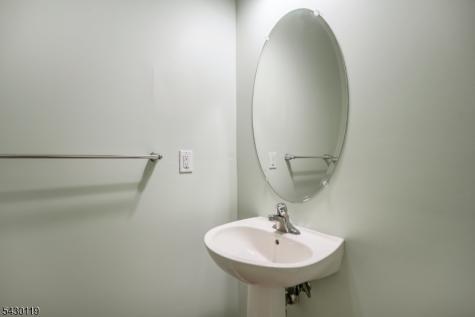 512 Waterview Court Hanover NJ 07927