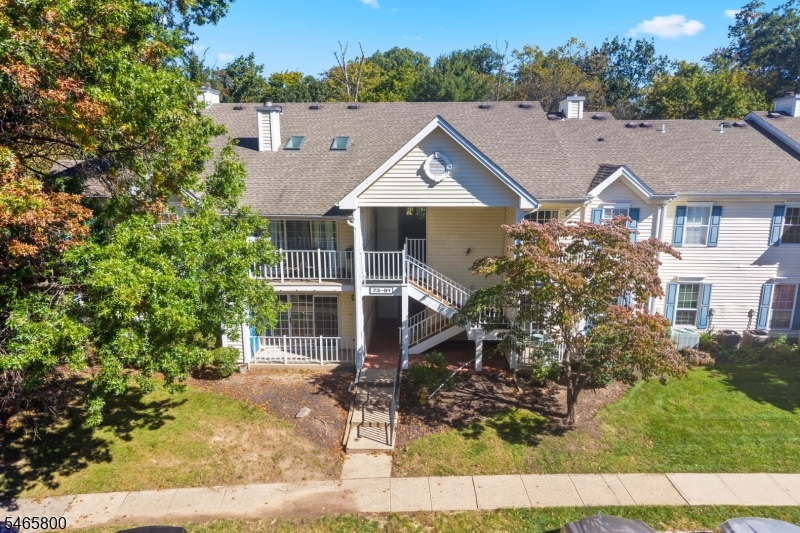 77 Sapphire Lane Franklin NJ 08823