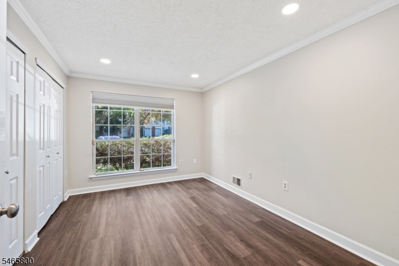 77 Sapphire Lane Franklin NJ 08823