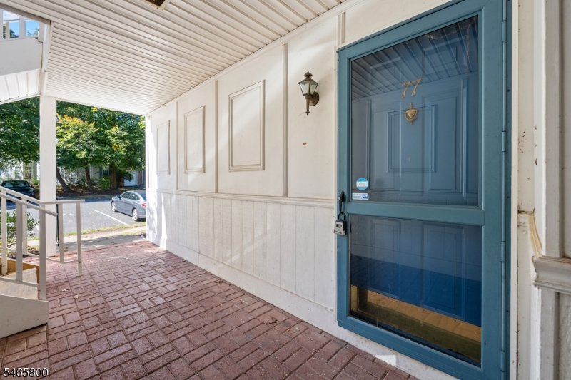 77 Sapphire Lane Franklin NJ 08823